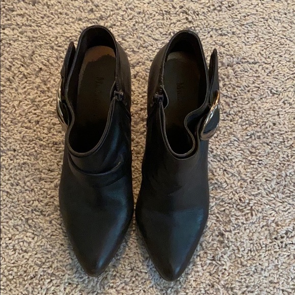 Michelle D Brown Ankle Booties (7.5) - Picture 2 of 7